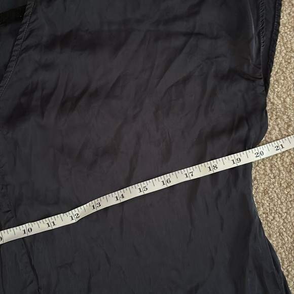 Velvet by Graham & Spencer Navy V-Neck Dolman Sleeve Sheath Dress size XS - Picture 4 of 8